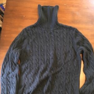 Black sweater turtle neck